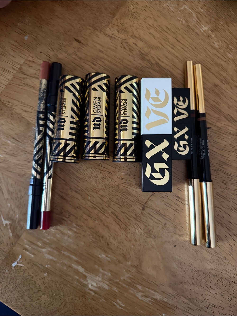 Gwen Stefani Lipstick & Pencil LOT New & Used
